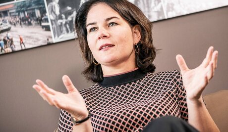 Annalena Baerbock top actress photos