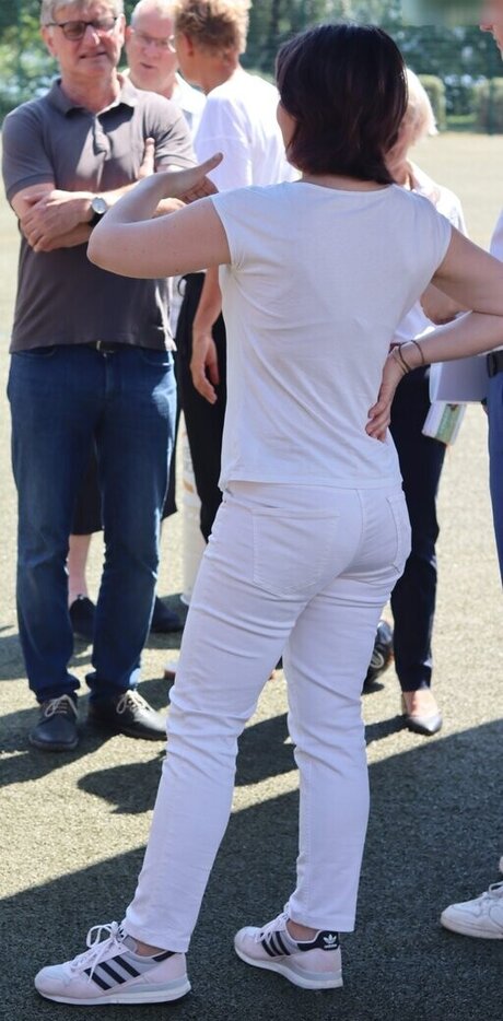 Annalena Baerbock free model pic