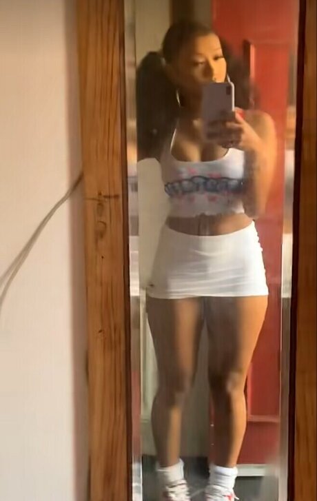 goldenbihxo xxx pornstar image