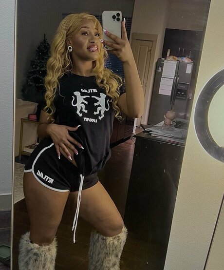 Thefricanbeauty model pretty img