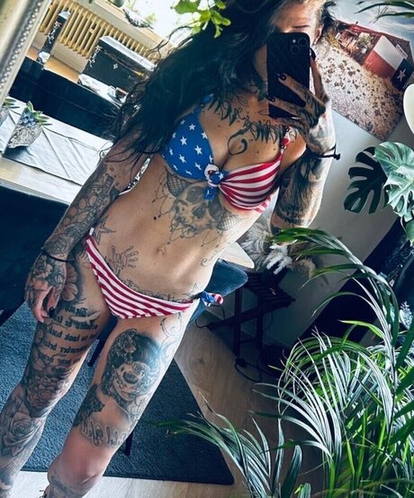 inked 93 xxx pornstar img