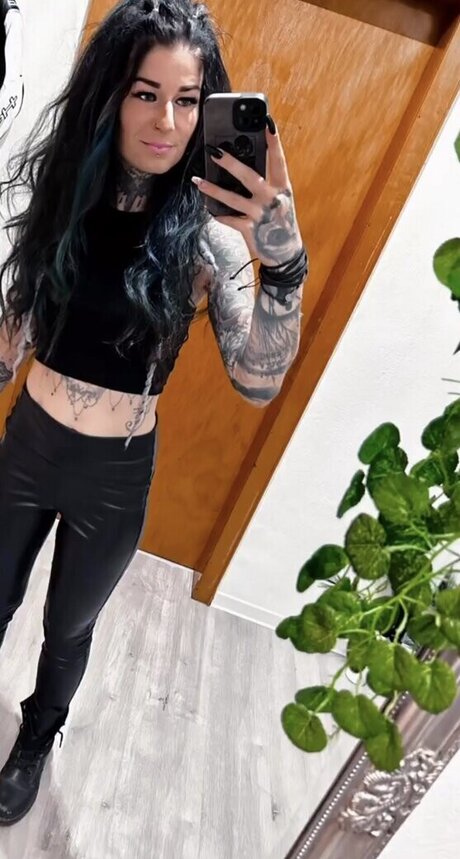 inked 93 art actress gallery