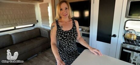 Shiny Cock Films model nude img