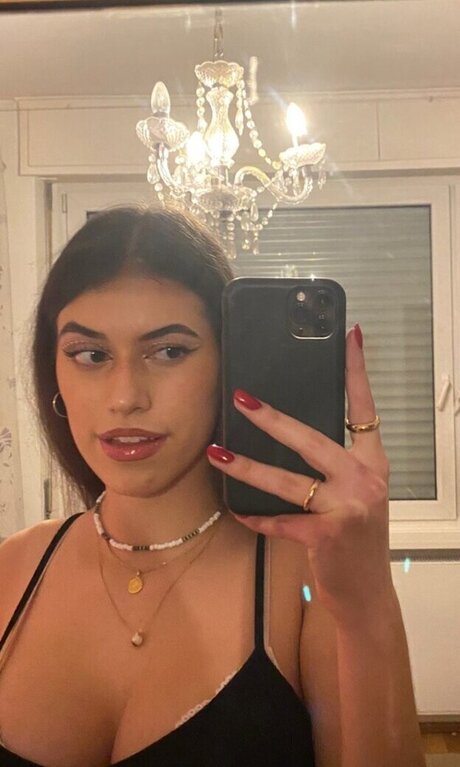 eating onlyfans free xxx pics