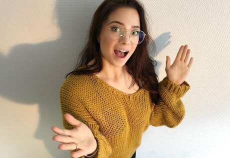 FreakinMagical sexy model image