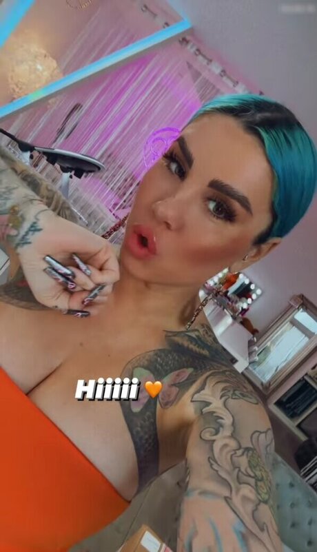 Kate Merlan model pretty pic