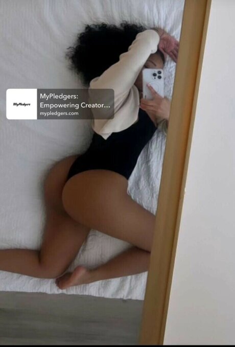 Joialexandri sex pornstar photos