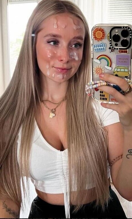 amateur wife onlyfans adult pic