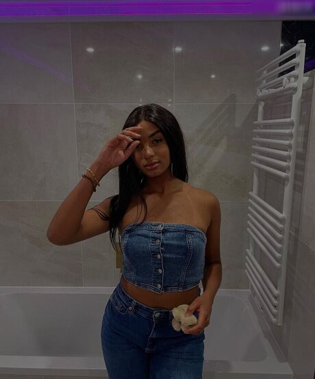 amateur latina onlyfans hot img