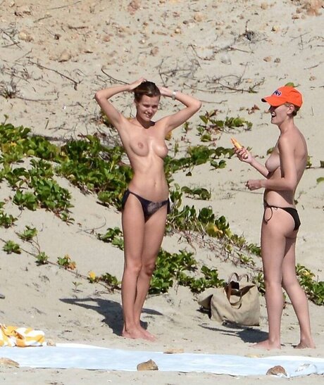 Edita Vilkeviciute pornographic model pics