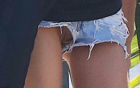 sexy dress onlyfans free nude gallery