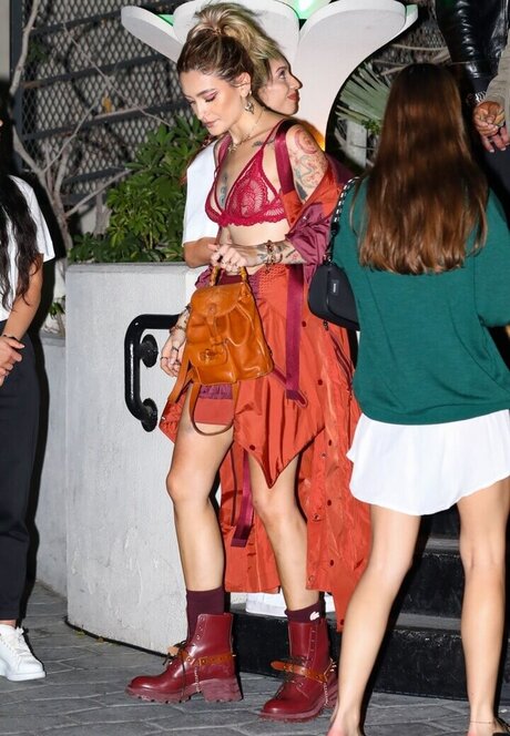 arab milf onlyfans free naked picture