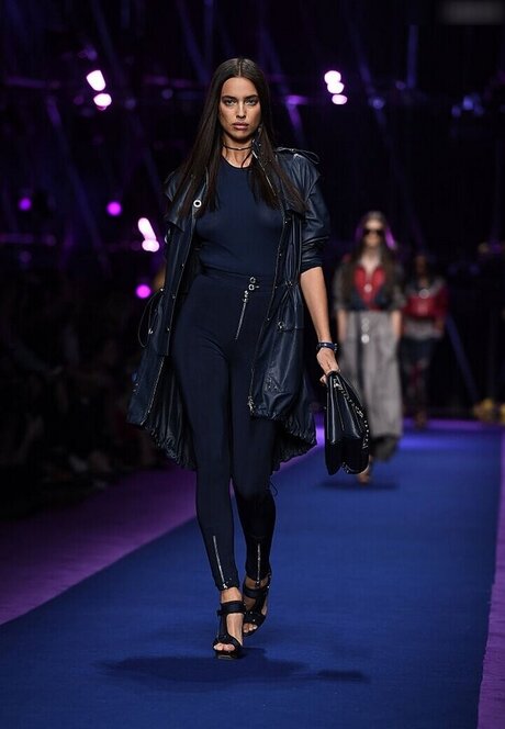 lesbian orgy onlyfans hot sexy picture