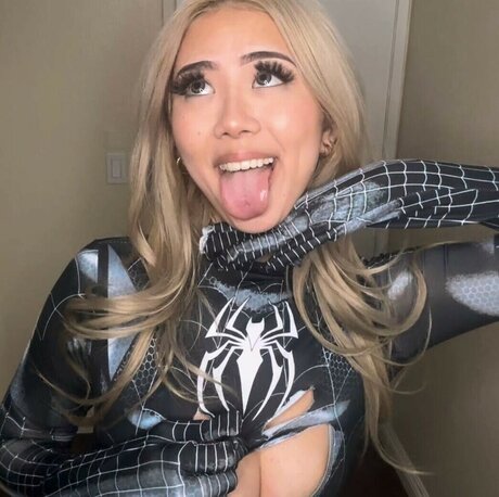 disabled onlyfans top image