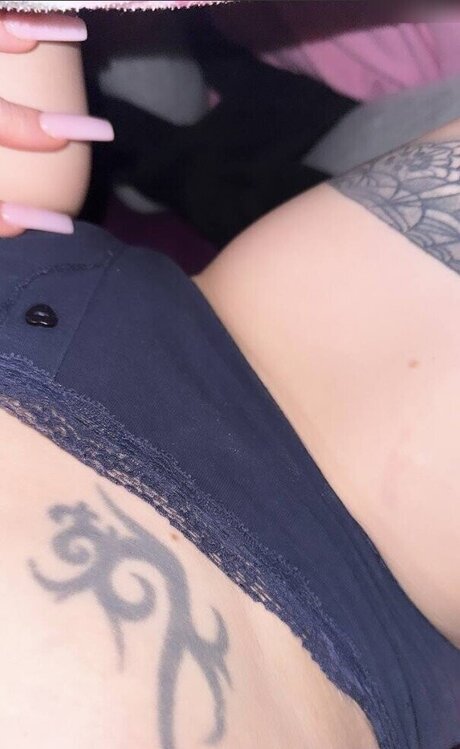 pink hair onlyfans naked photo