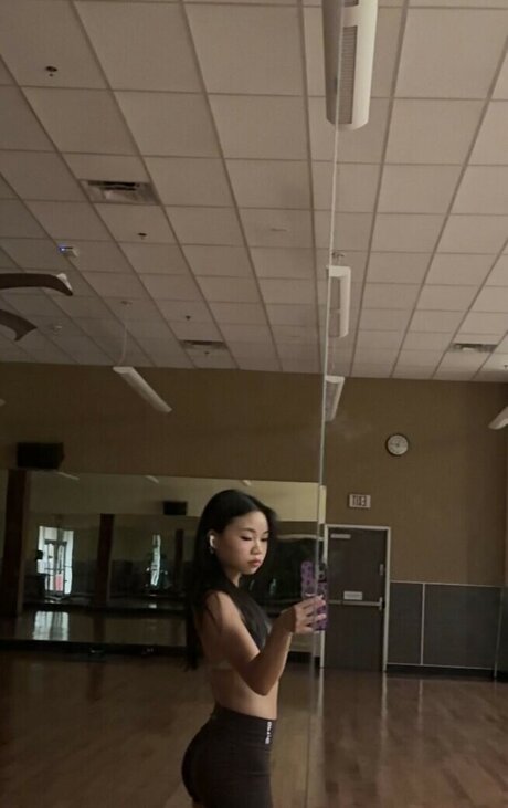 Sa nguyenn nude star archive