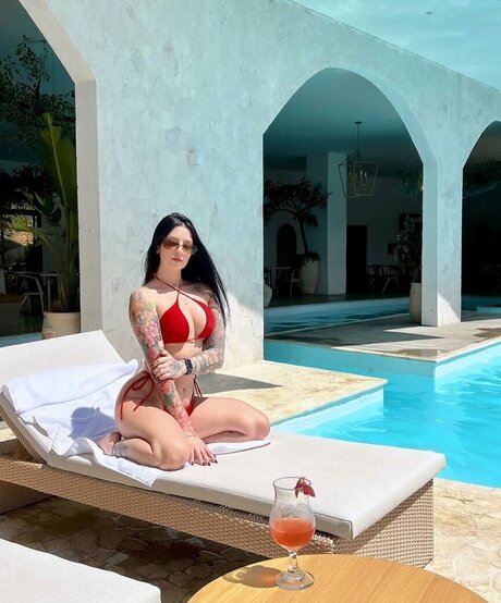 Michelle Fox pornographic model images