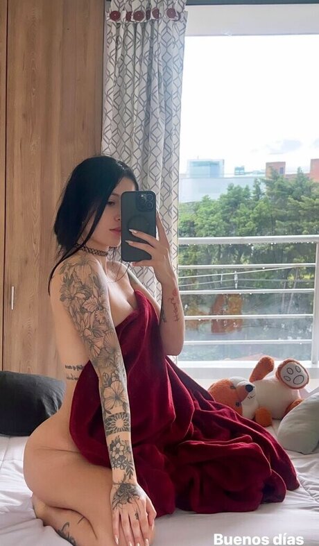 Michelle Fox hd actress picture