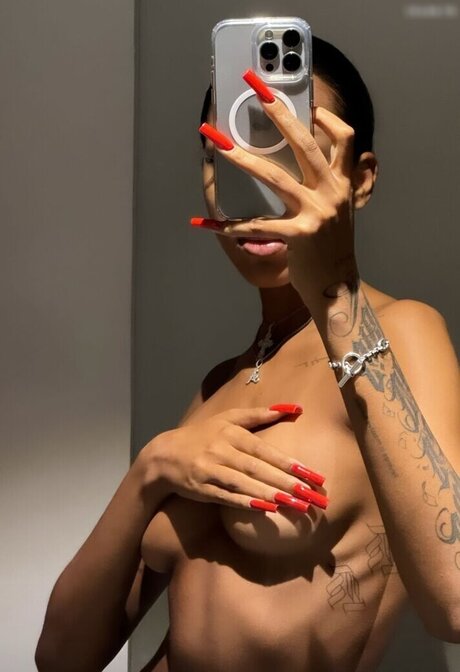 young onlyfans free porn image