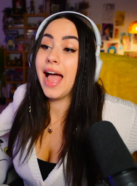 brunette pov onlyfans sex gallery