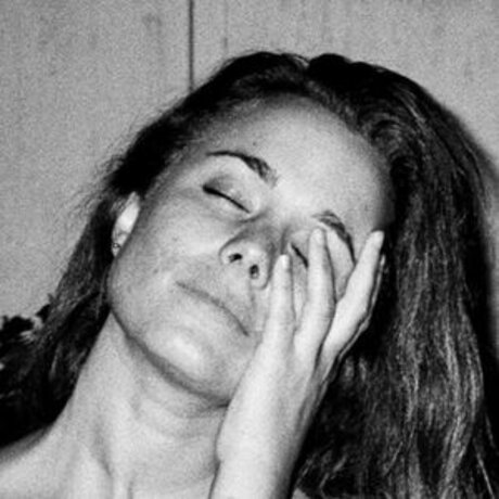 Valentina Novakovic sexy actress pictures