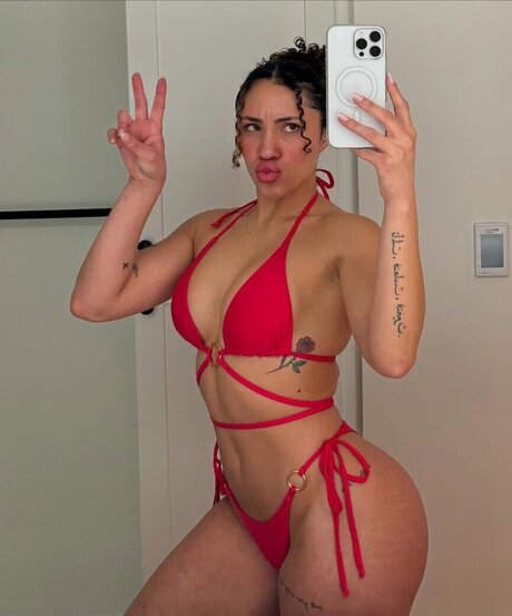 beach milf onlyfans free pictures