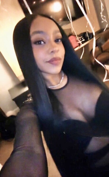 Celebrity Guilty Pleasures Underrated Women hd model images