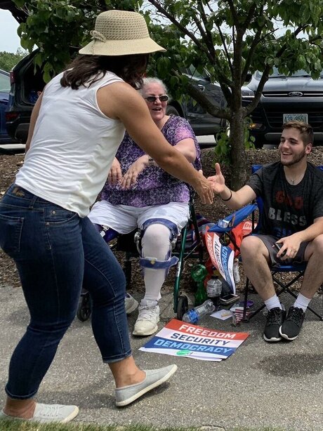 Tulsi Gabbard model erotic pic