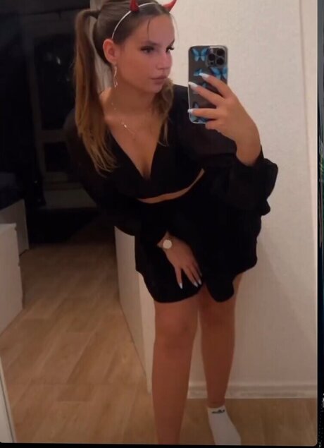 Carmen Sander Paula cs star free image