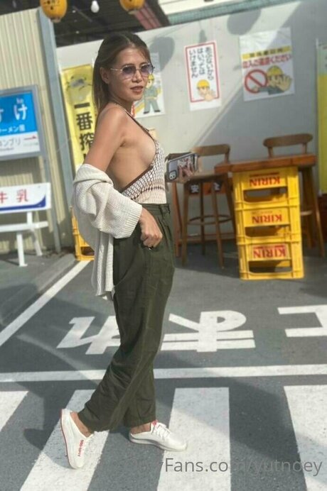 Thai Girls_ adult actress gallery