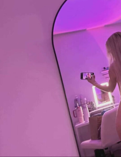 maya zrv star pornographic picture