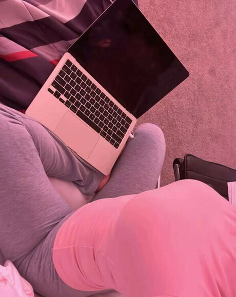 maya zrv nude actress pics