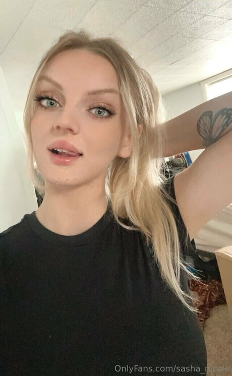 Sasha nicole hot pornstar pictures