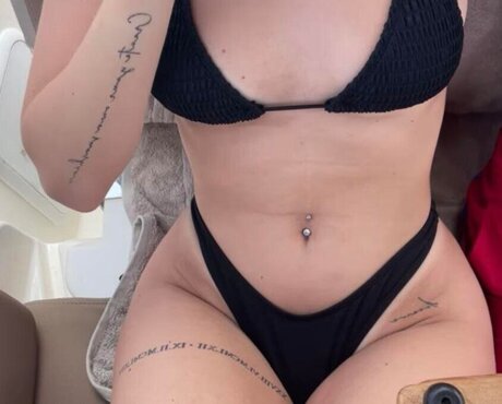 Larissaxra high quality star images