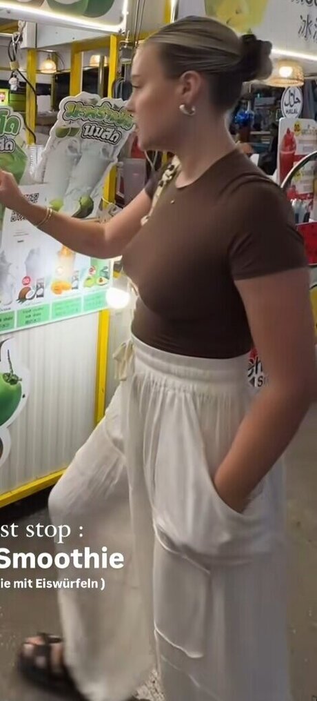 amateur blonde onlyfans hot nude photo