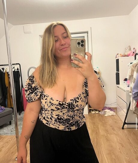 toe onlyfans hot sexy pic