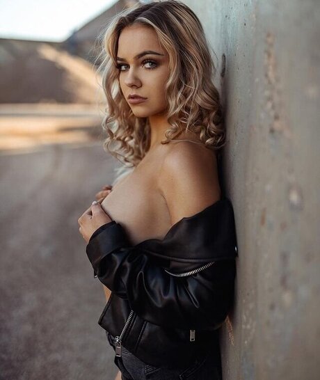 belarusian onlyfans pretty image