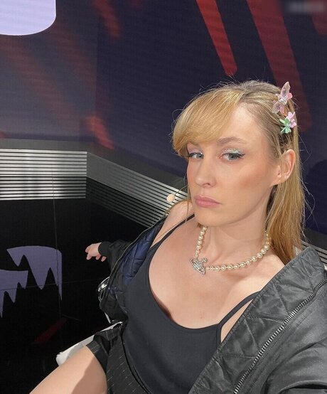 Eefje Depoortere pornstar exclusive photos