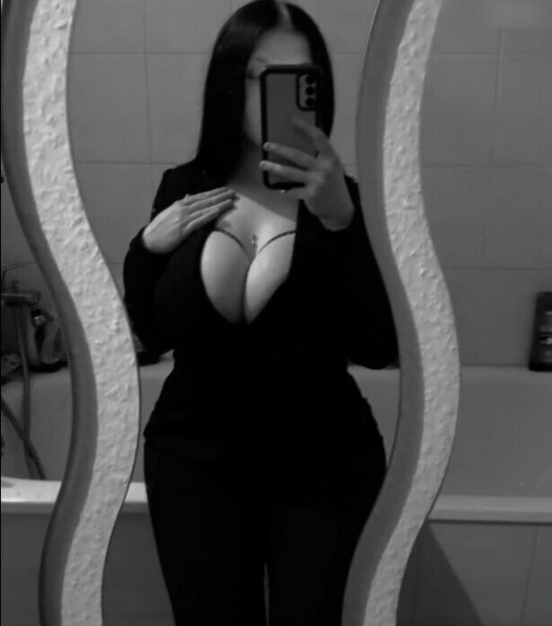 Schrpia_ model porn pic