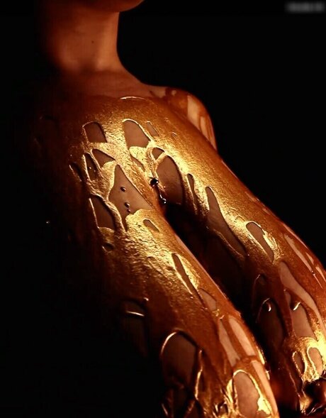 Schrpia_ top star pic