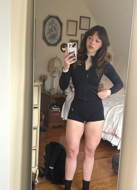 petite onlyfans pornos img