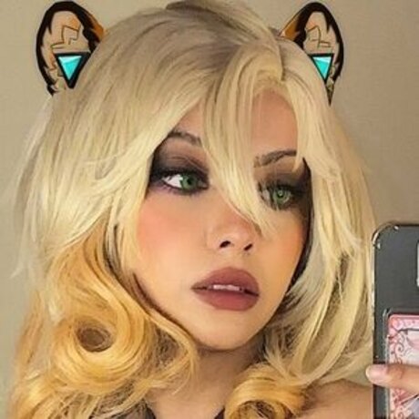 Brokuroos sexy actress pics