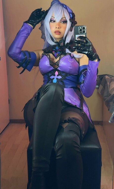 Brokuroos model exclusive photos