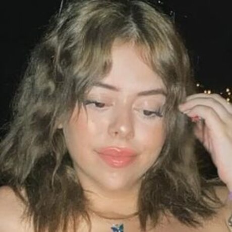 Sude Beren Ataselim sexy star pics