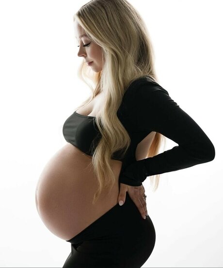 Kaylee Dudley star porn image