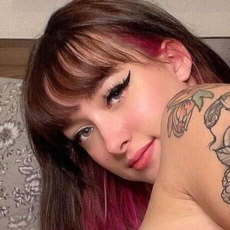 natasha noel exclusive model image