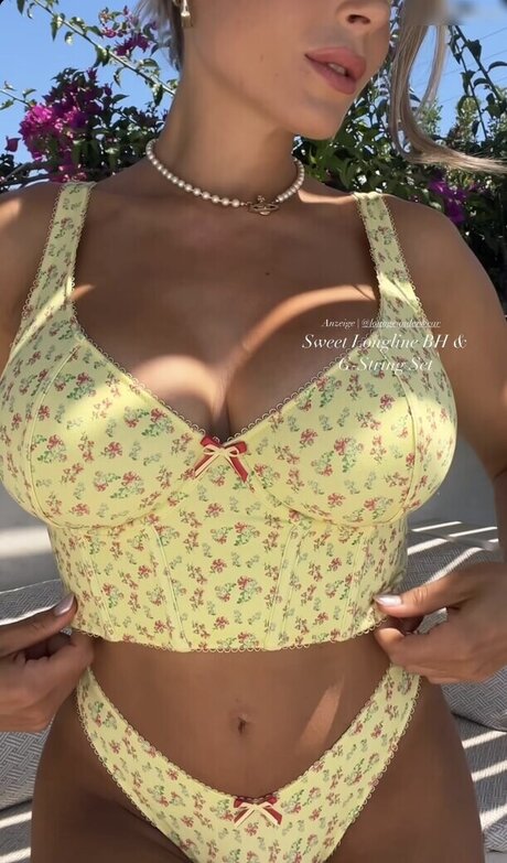 anal dildo onlyfans pornographic gallery