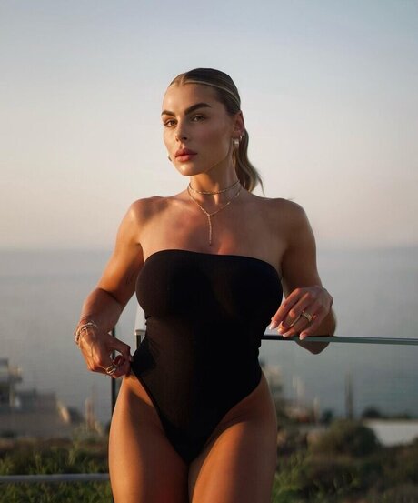 beauty teen onlyfans pornographic gallery