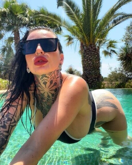 inkedbiitch pornstar high quality pic
