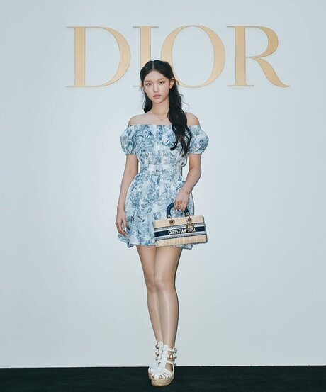 chicks with dicks onlyfans top galleries